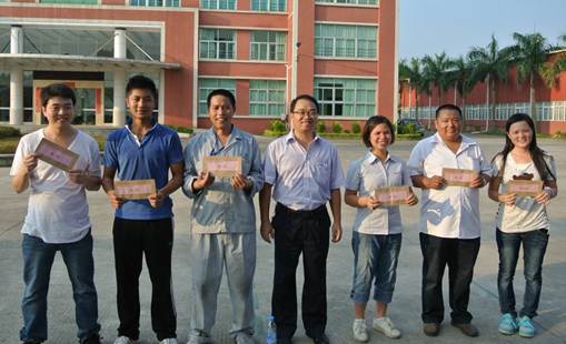 【煒林納動(dòng)態(tài)】接力跑比賽和拔河比賽